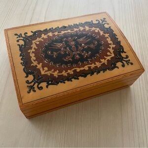Vintage Wooden Box Marquetry Inlaid Keepsake Jewelry Trinket Antique Desk